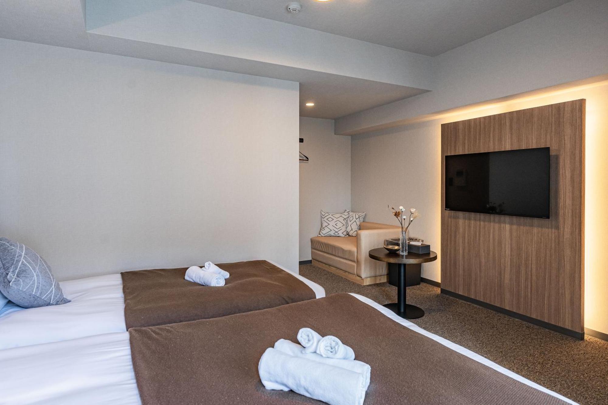 Apartment Hotel 11 Kuromon II Осака Екстер'єр фото